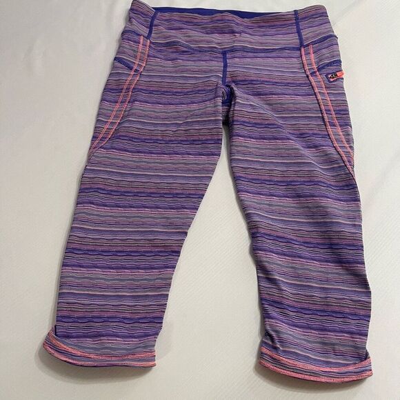 Lululemon Women Run Top Speed Cropped Leggings Size 8 Purple Pink Striped - Picture 1 of 8